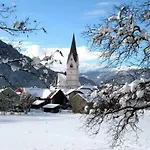 Gasthuis Fruehstueckspension Kirchenwirt Obervellach