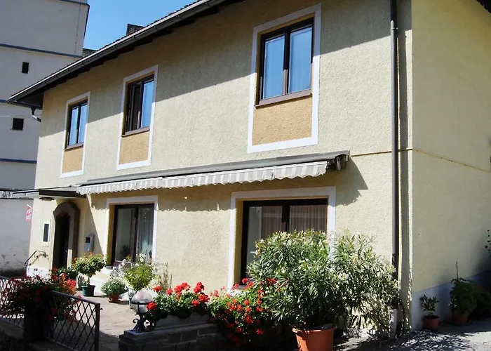 בית הארחה Fruehstueckspension Kirchenwirt 3*